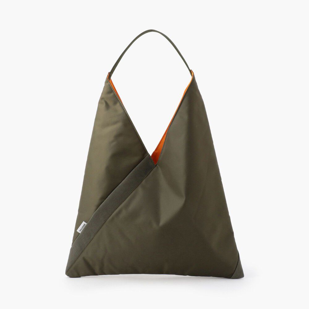 TILT TRIANGLE TOTE