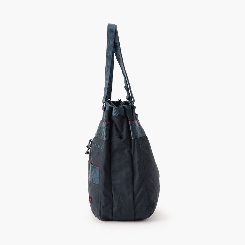 Buy R3 TOTE MW for PHP 15682.20 | BRIEFING