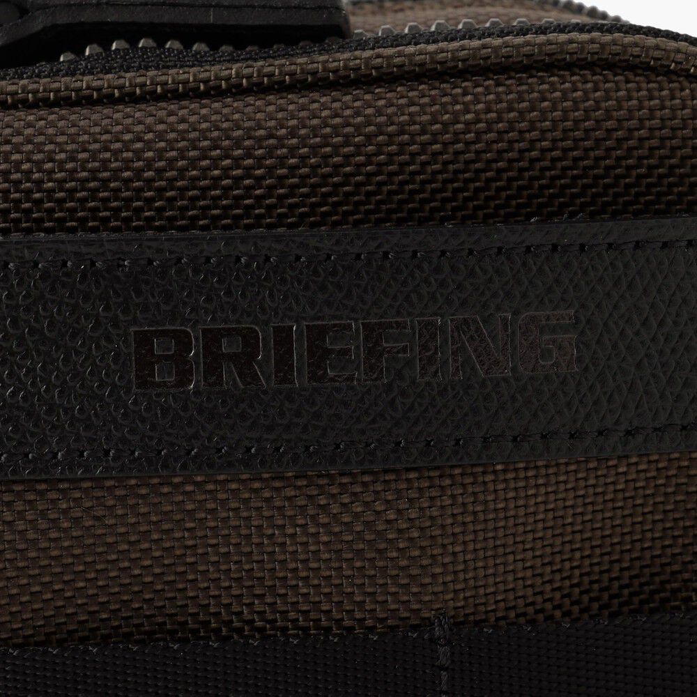 Buy FUSION MOBILE POUCH for EUR 192.40-199.80 | BRIEFING